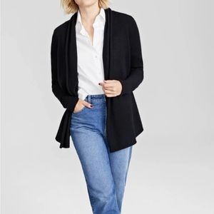 Brand new with tags 100% Cashmere black cardigan size medium